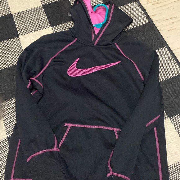 Nike Other - nike therma fit hoodie, womans L